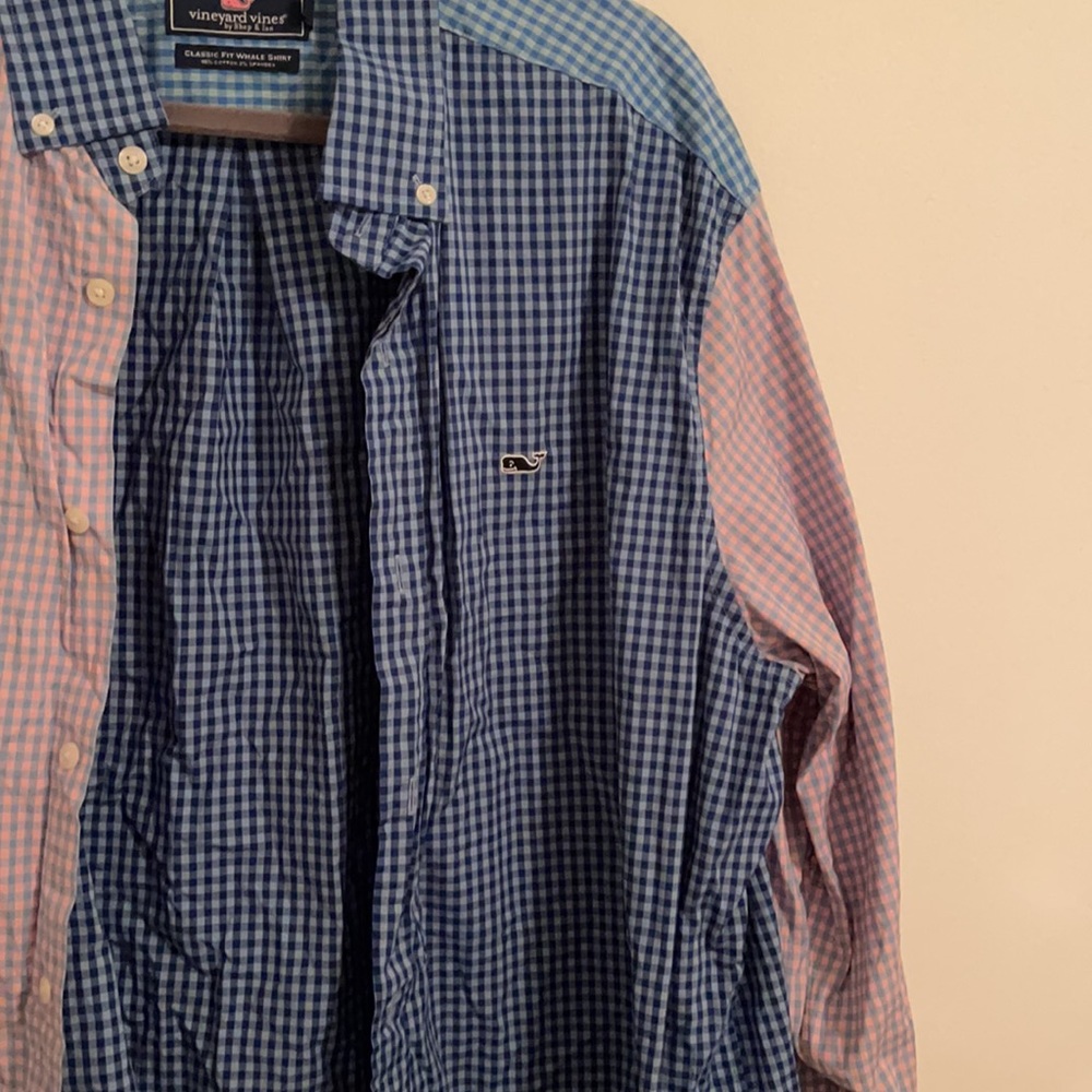 Vineyard Vines Button Down - image 3